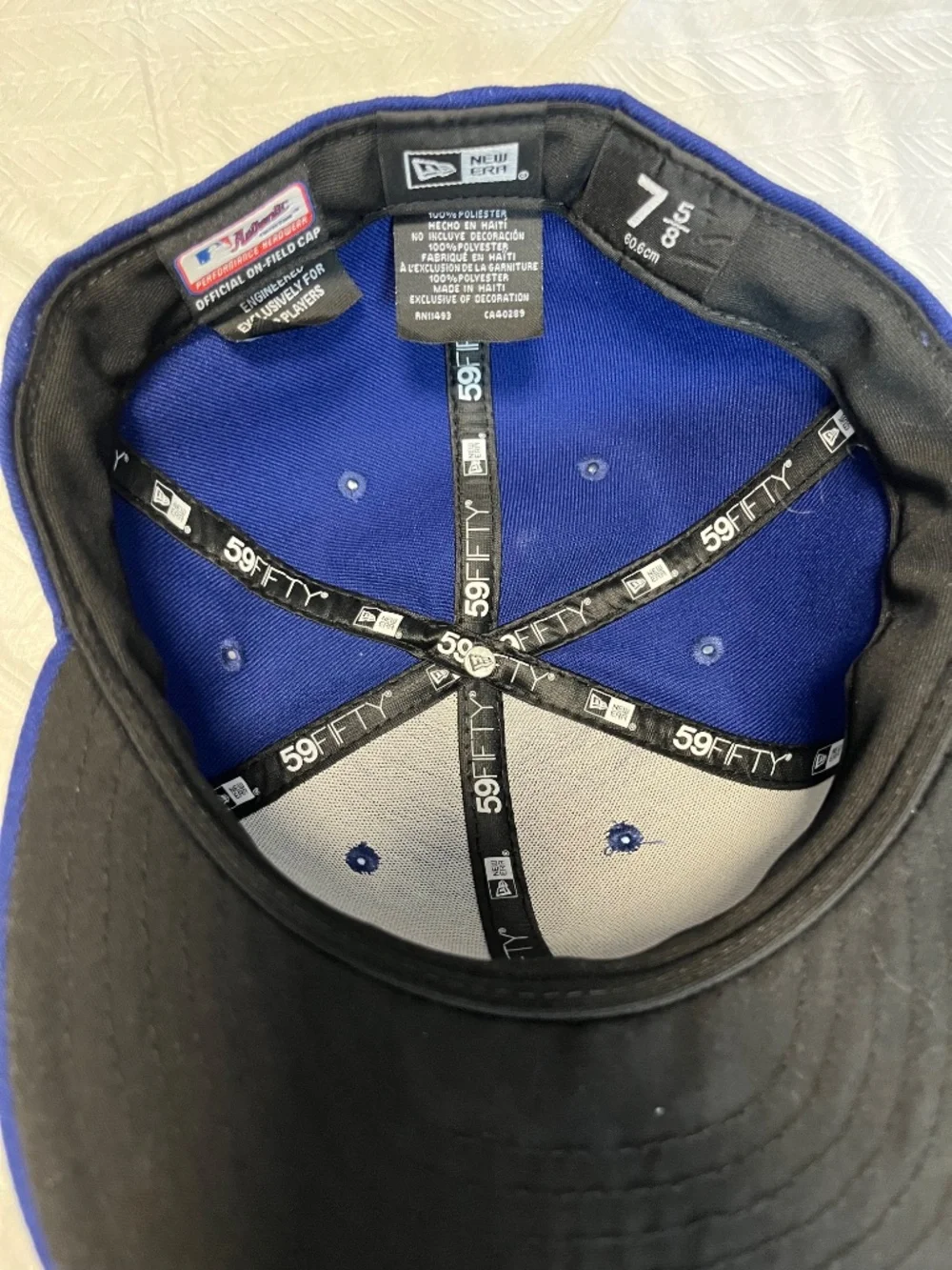 New Era LA Dodgers 59Fifty Authentic Collection Low Crown Cap -  7 5/8”